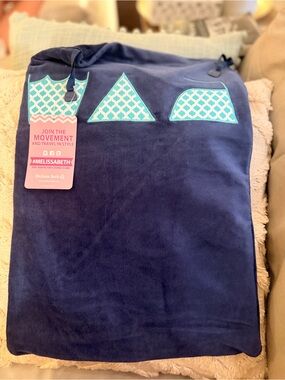 MelissaBeth Wash Dry & Repeat Laundry Bag -New with Tags